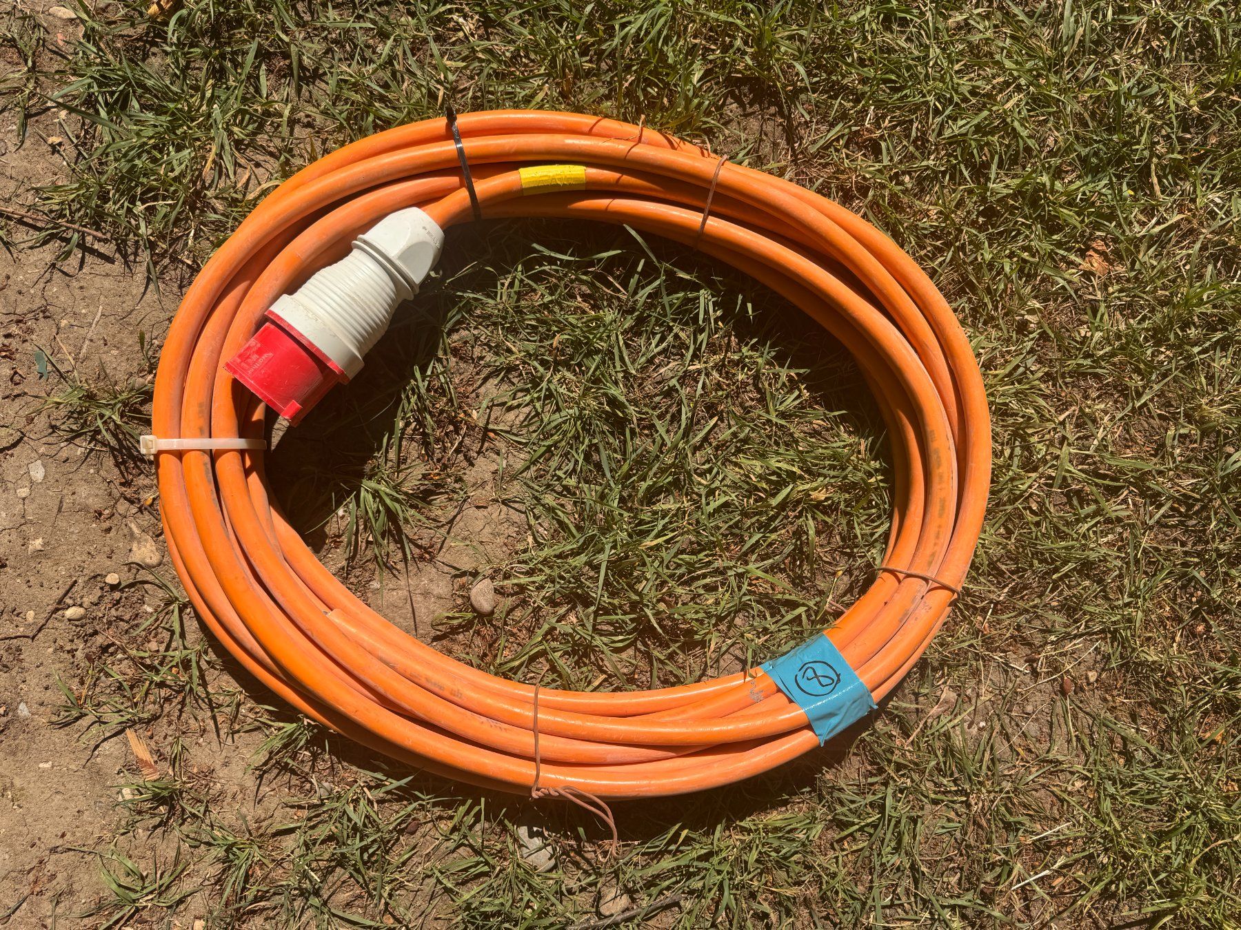 Cavi: Stromkabel PUR 5G6 - 14m – Usato da Basel venduto da Stein0233