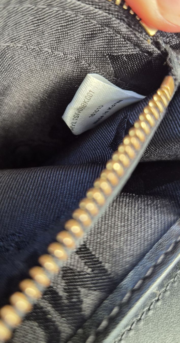 Mcm Portafogli: MCM Geldbörse schwarz mit Logo Muster – Usato da Rapperswil SG venduto da lemiii 4