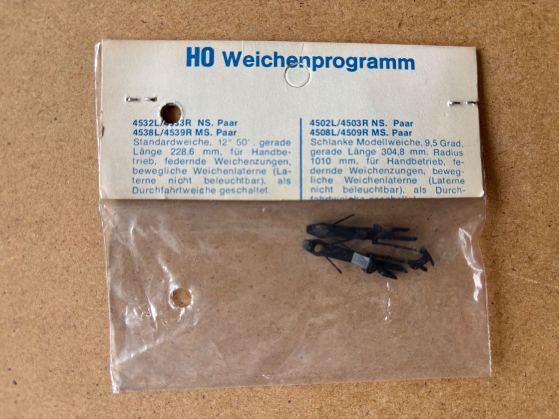 Roco Modelleisenbahnen: Roco 4652 Kupplungsdeichsel HO – Neu und originalverpackt aus Hauterive NE von eriamch 1