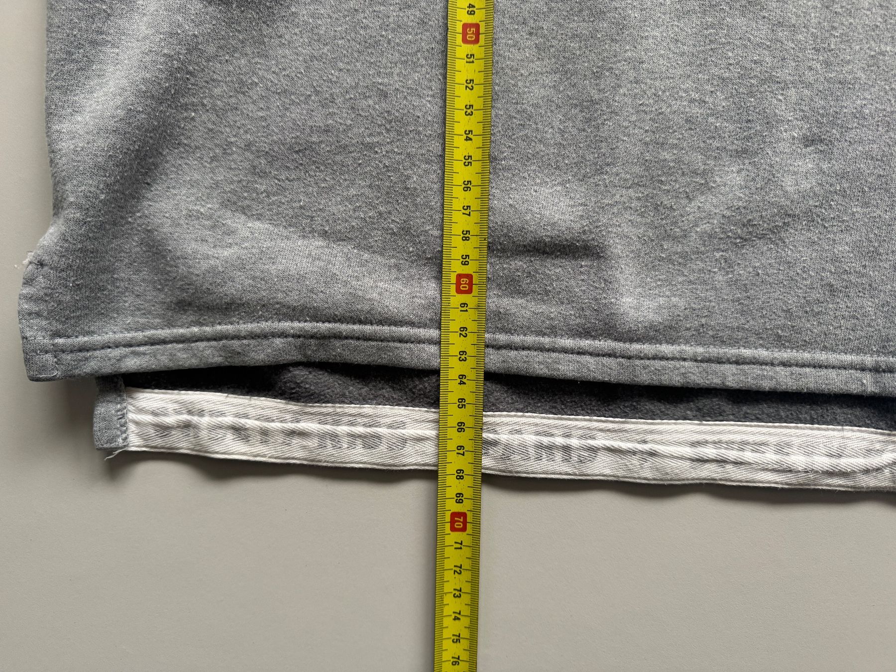 Pullover & Sweatshirts: Sweety Kiss Paris pullover Women Sz M – Gebraucht aus Neuchâtel von _Easy_to_Find_ 4