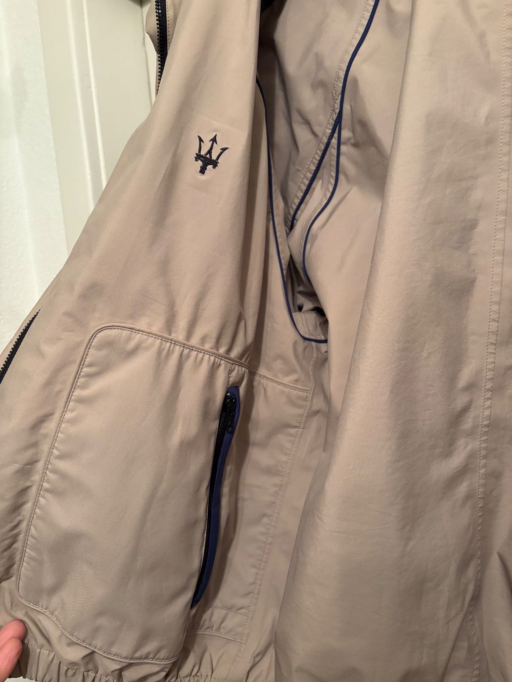 Giacche: Wind-/Übergangsjacke Jacke Maserati Grösse m – Usato da Wettingen venduto da hoooter9 9