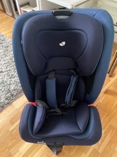 Joie Auto-Kindersitze: Auto-Kindersitz – Gebraucht aus Wallisellen von Koch-Beeler