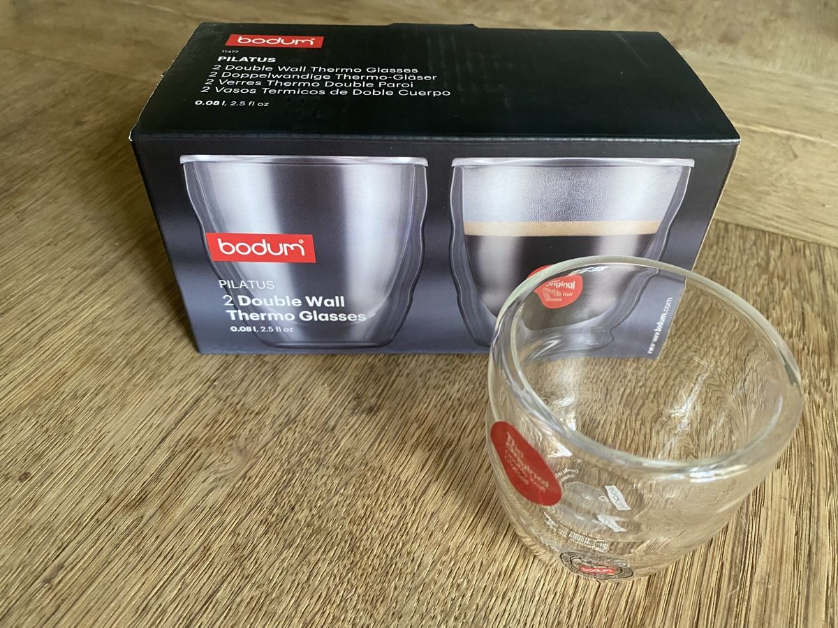 Bodum Tazze: Zwei Bodum Kaffee Tassen PILATUS – Nuovo e nell'imballaggio originale da Bern venduto da SamuelH02