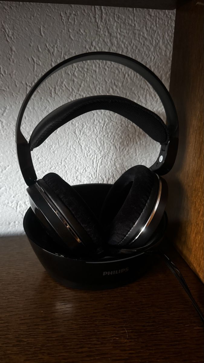 Philips Cuffie: Kopfhörer Philips – Nuovo e nell'imballaggio originale da Naters venduto da Alpenperle66