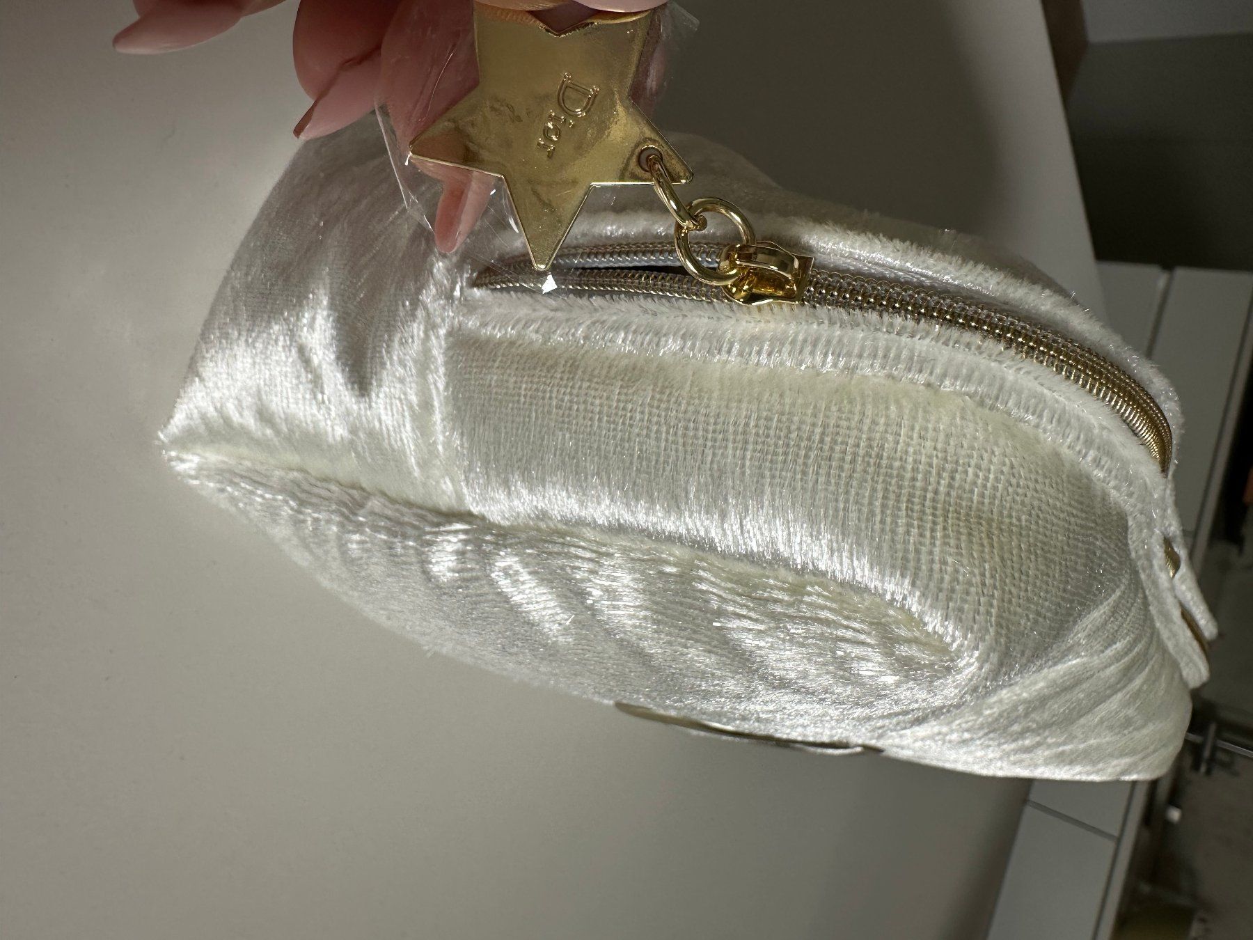 Dior Custodie per cosmetici: Dior  Necessaire – Nuovo e nell'imballaggio originale da Steinmaur venduto da regenbogen052 2