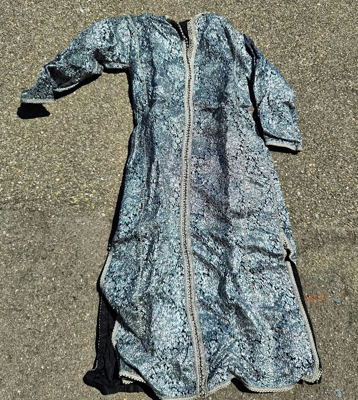 Vestiti: Kleid mit Muster und Reissverschluss Grösse M – Usato da Zürich venduto da Primanoctis