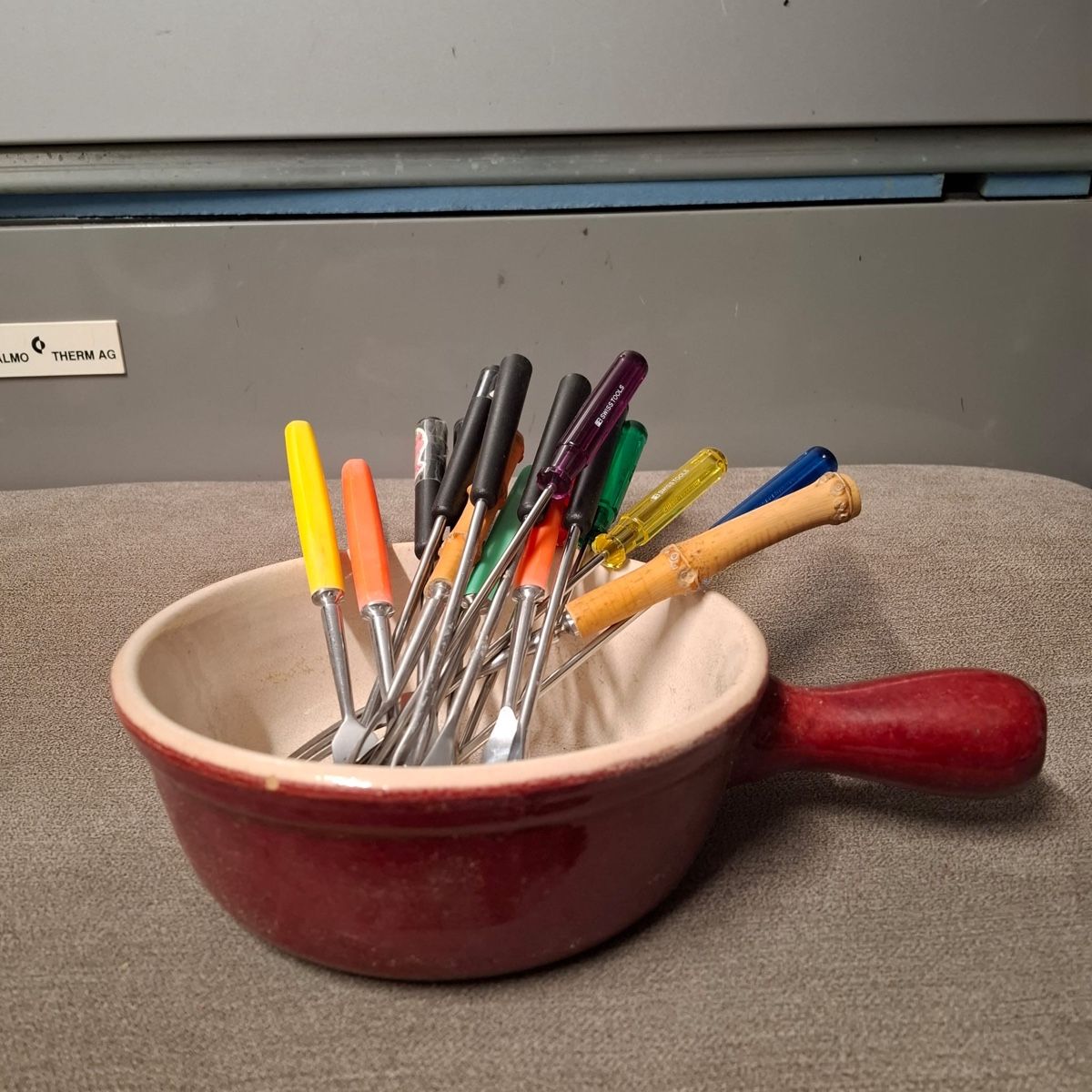 Set di piatti: Fondue Set ohne Kocher – Usato da Gretzenbach venduto da jan187