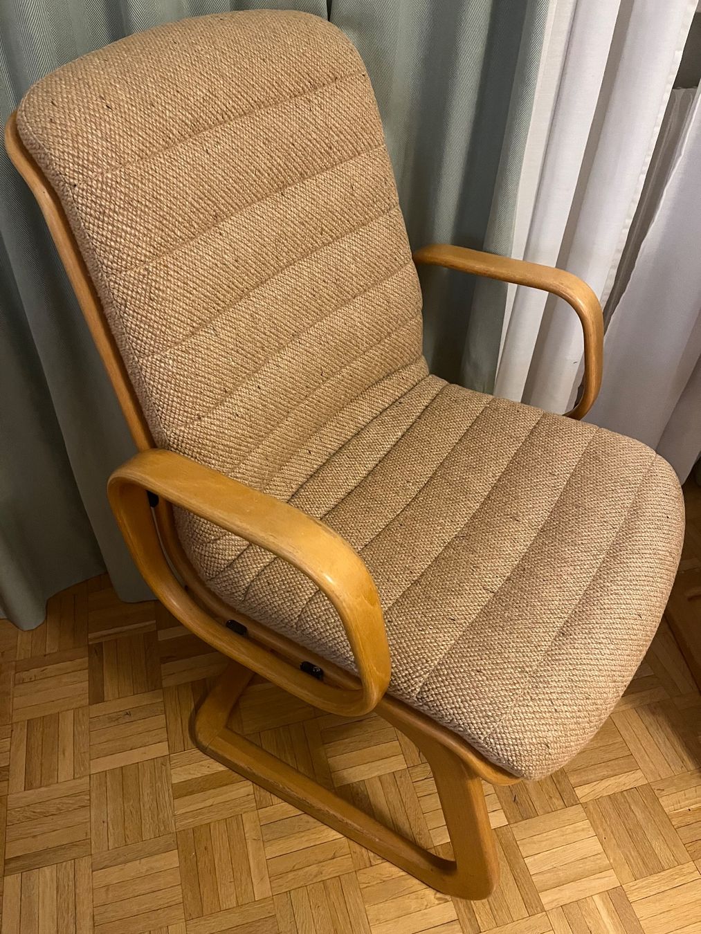 Giroflex Poltrone: fauteuils vintage Albert Stoll Giroflex – Usato da Lausanne venduto da sum_5ppz 1