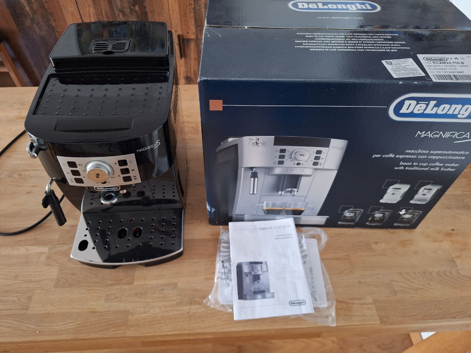 De'Longhi Kaffeemaschinen & Espressomaschinen: DeLonghi Magnifica S Kaffeevollautomat  – Gebraucht aus Bern von Jense92 2