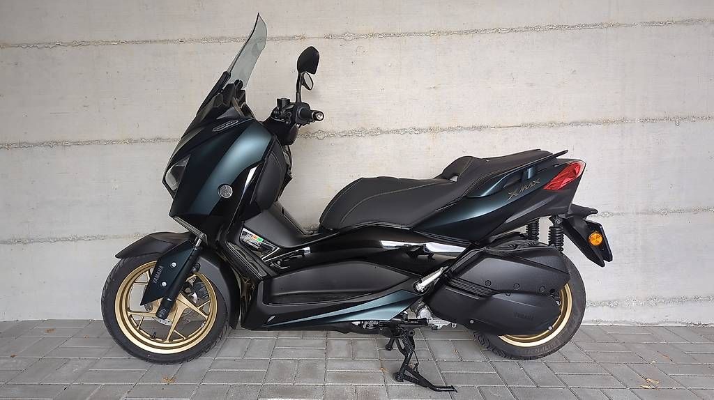Scooters: YAMAHA X-MAX 300 TECH-MAX  – Gebraucht aus Mergoscia von onl_tq52 1