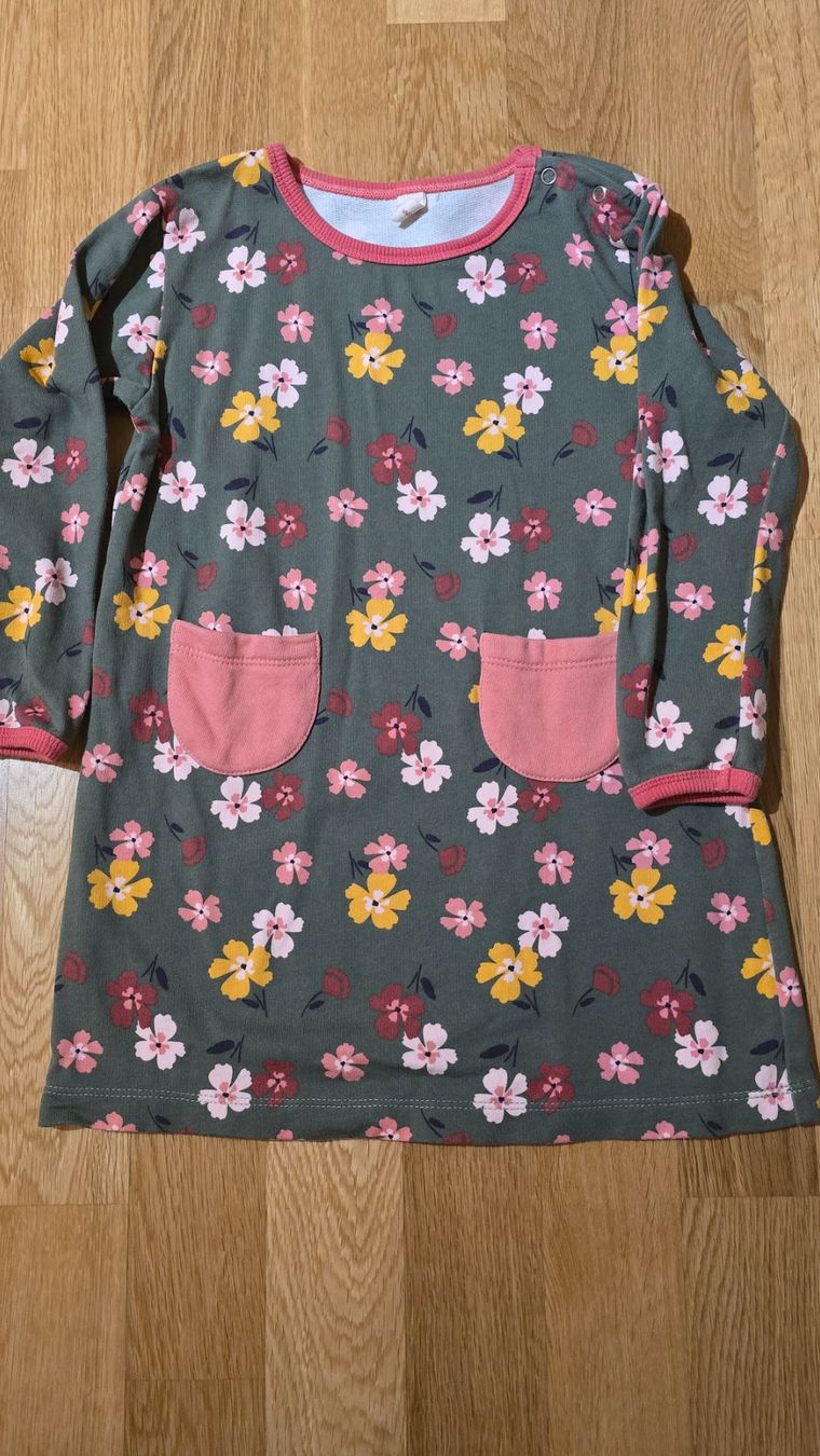 Kleider & Röcke: WIL Kleid gr. 104 – Neu (gemäss Beschreibung) aus Zürich von Simfa