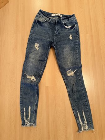 Jeans Paket: Zara, H&M, Denim Co. - Grösse 38!