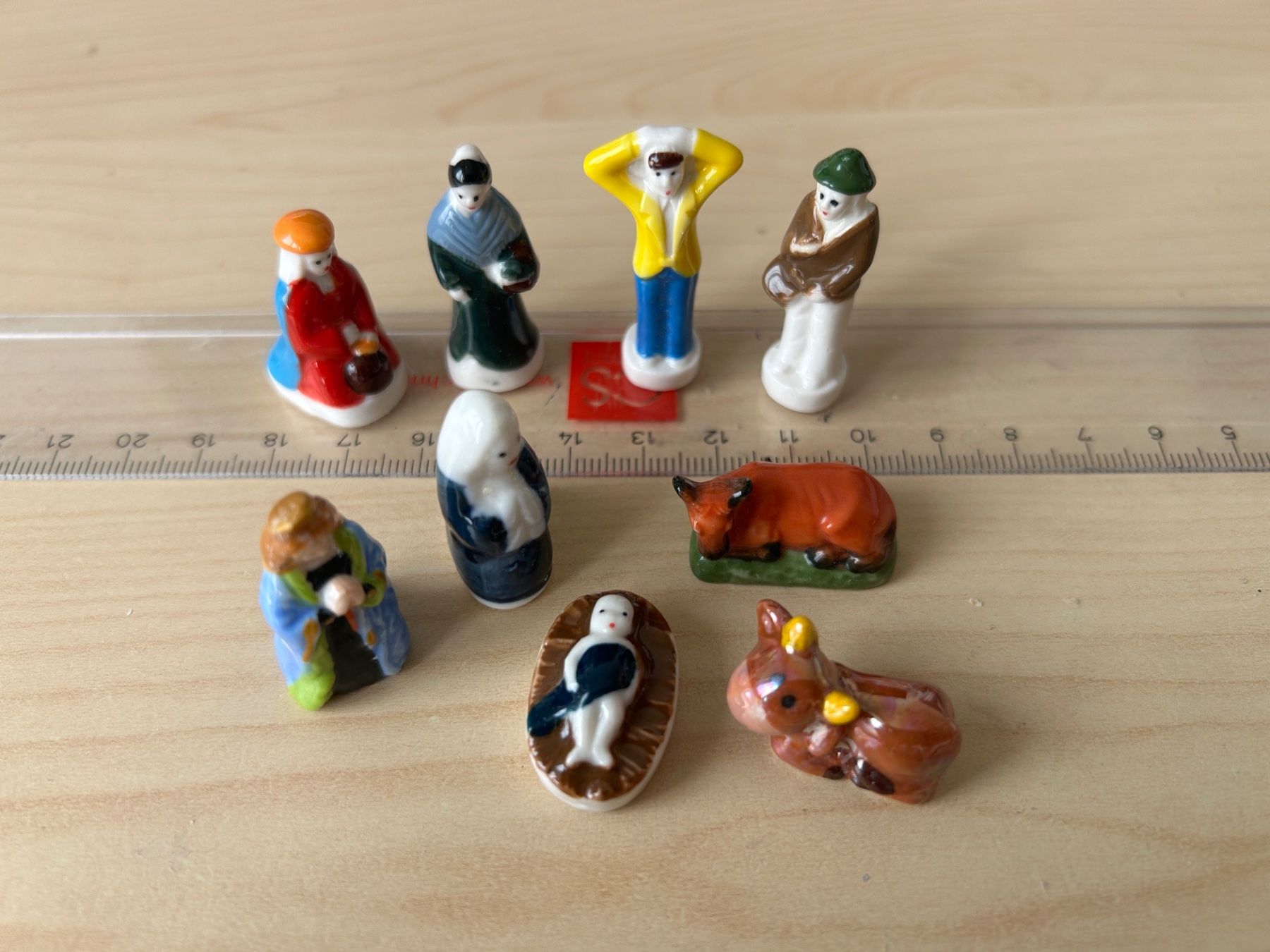 Statuette: Santons (9 pièces) – Usato da Genève venduto da Sagarmatha
