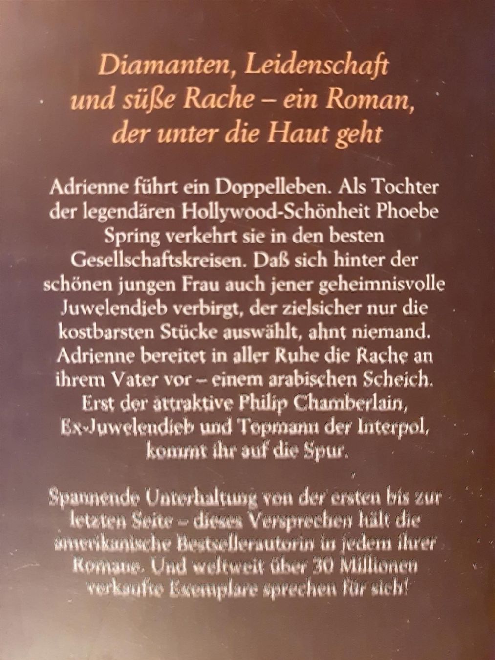 Libri: Nora Roberts Gefährliche Vertstrickung – Usato da Affoltern am Albis venduto da Sabinezc 1