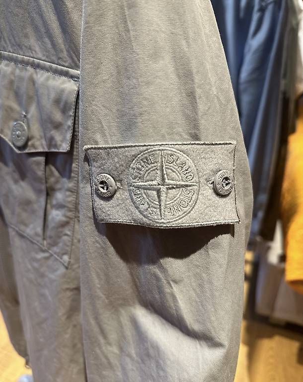 Jacken: Stone Island Ghost Edition – Neu und originalverpackt aus Regensdorf von and_wl25 1