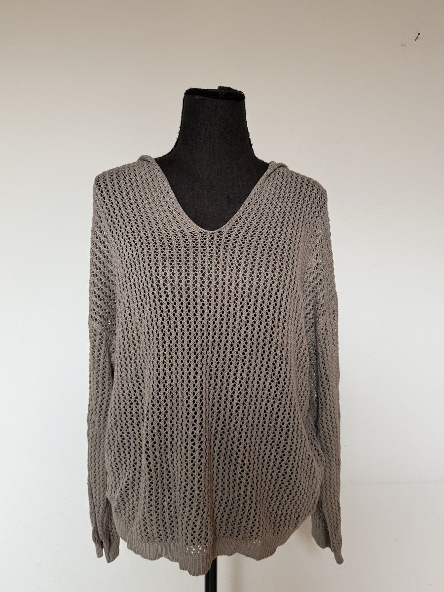 Pulls & Sweat-shirts: Feinstrick Kapuzenpullover – Neuf (Voir description) à Sigriswil par ck56
