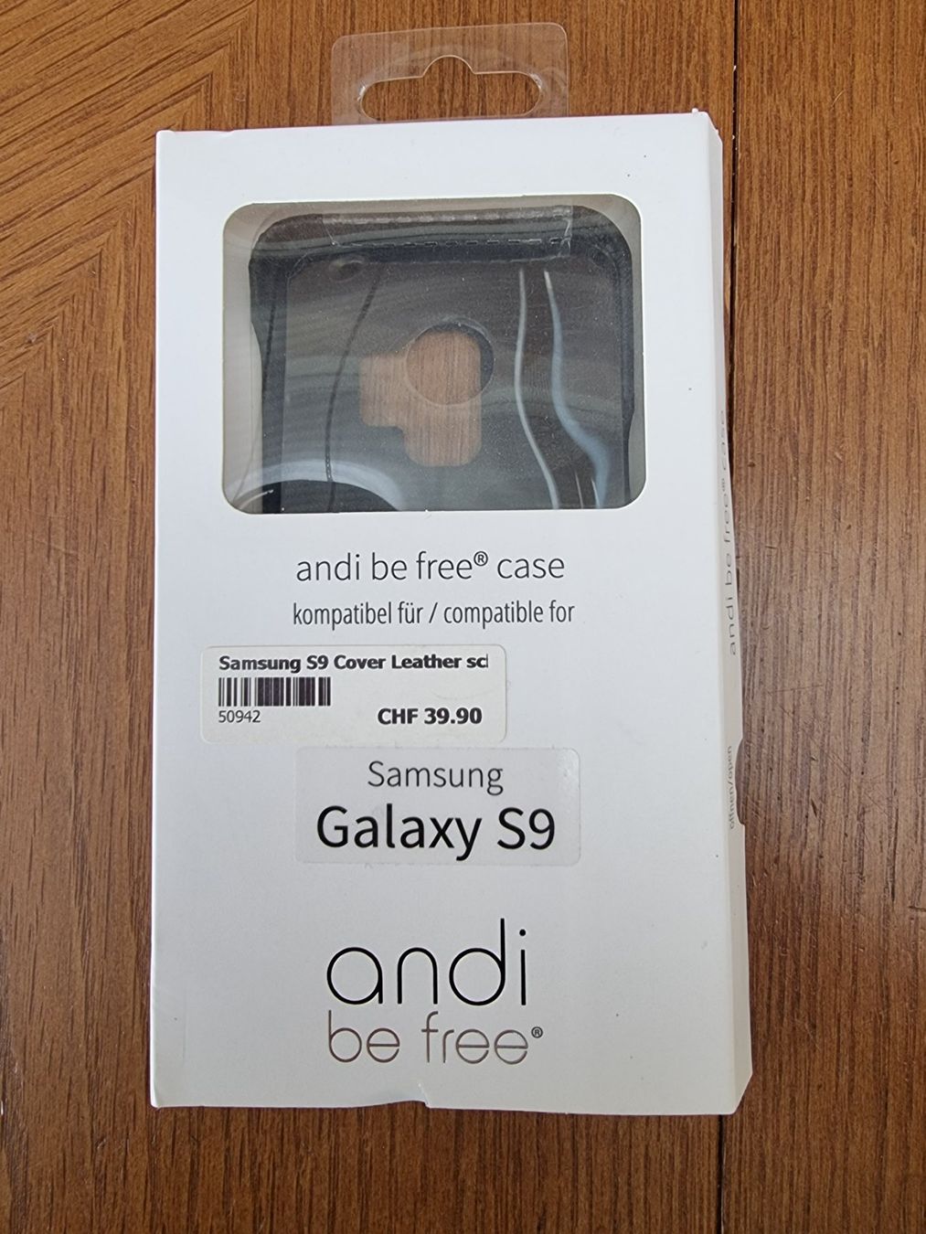 Cover & Protezioni schermo: Samsung S9 Cover Leather schwarz – Nuovo e nell'imballaggio originale da Rüti ZH venduto da Madeira14