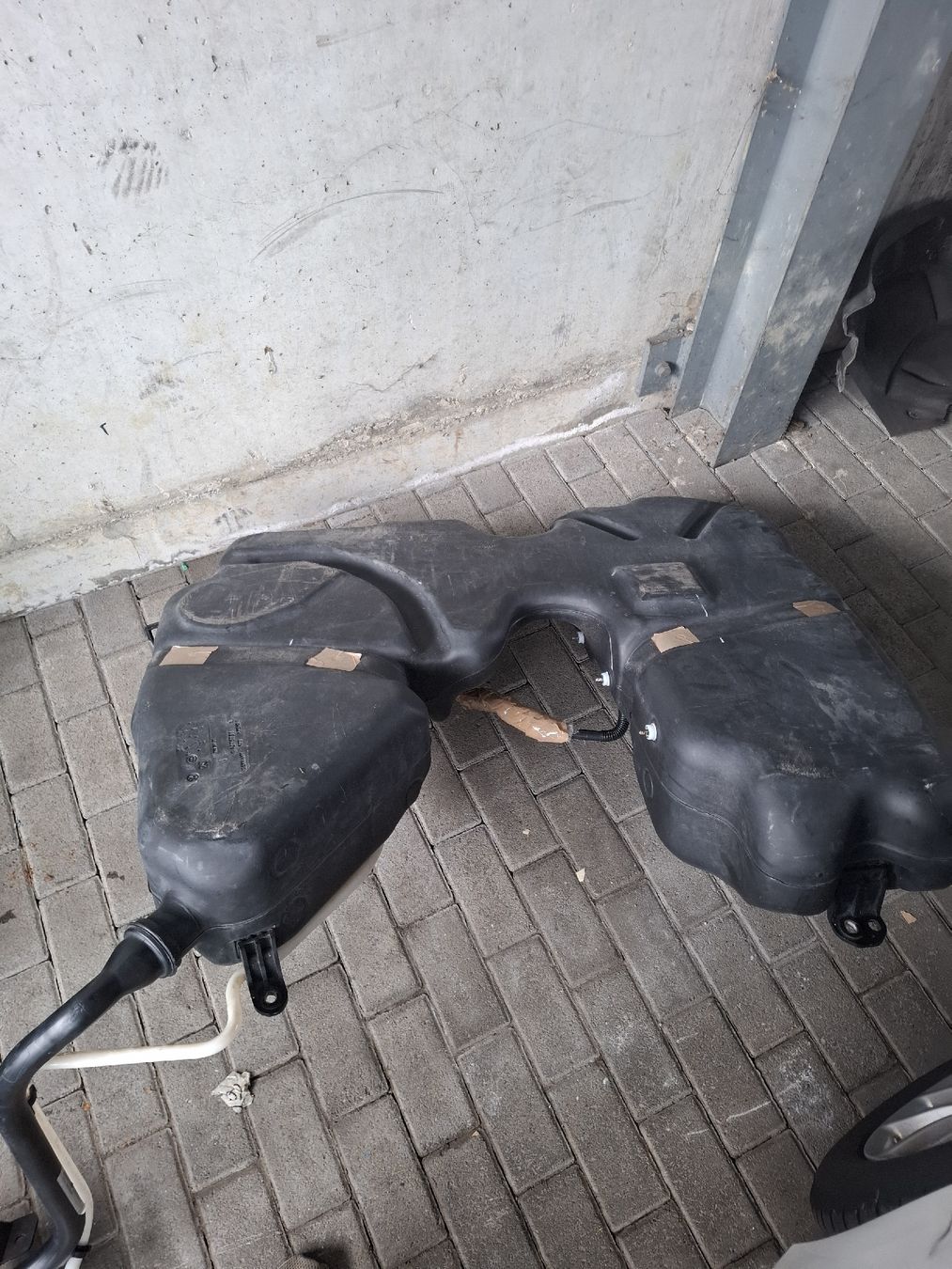 VW Tutti pezzi di ricambio auto: Kraftstofftank fur Seat oder Vw – Usato da Strengelbach venduto da tafi04 4