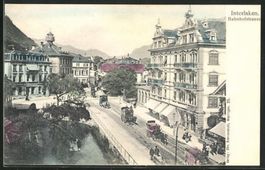 Interlaken um 1900, Bahnhofstrasse, belebt, koloriert