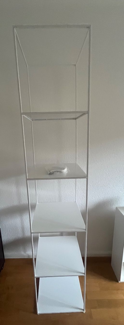 Livique Scaffali: Metallregal 40x40x200 cm – Usato da Zürich venduto da pinkzita