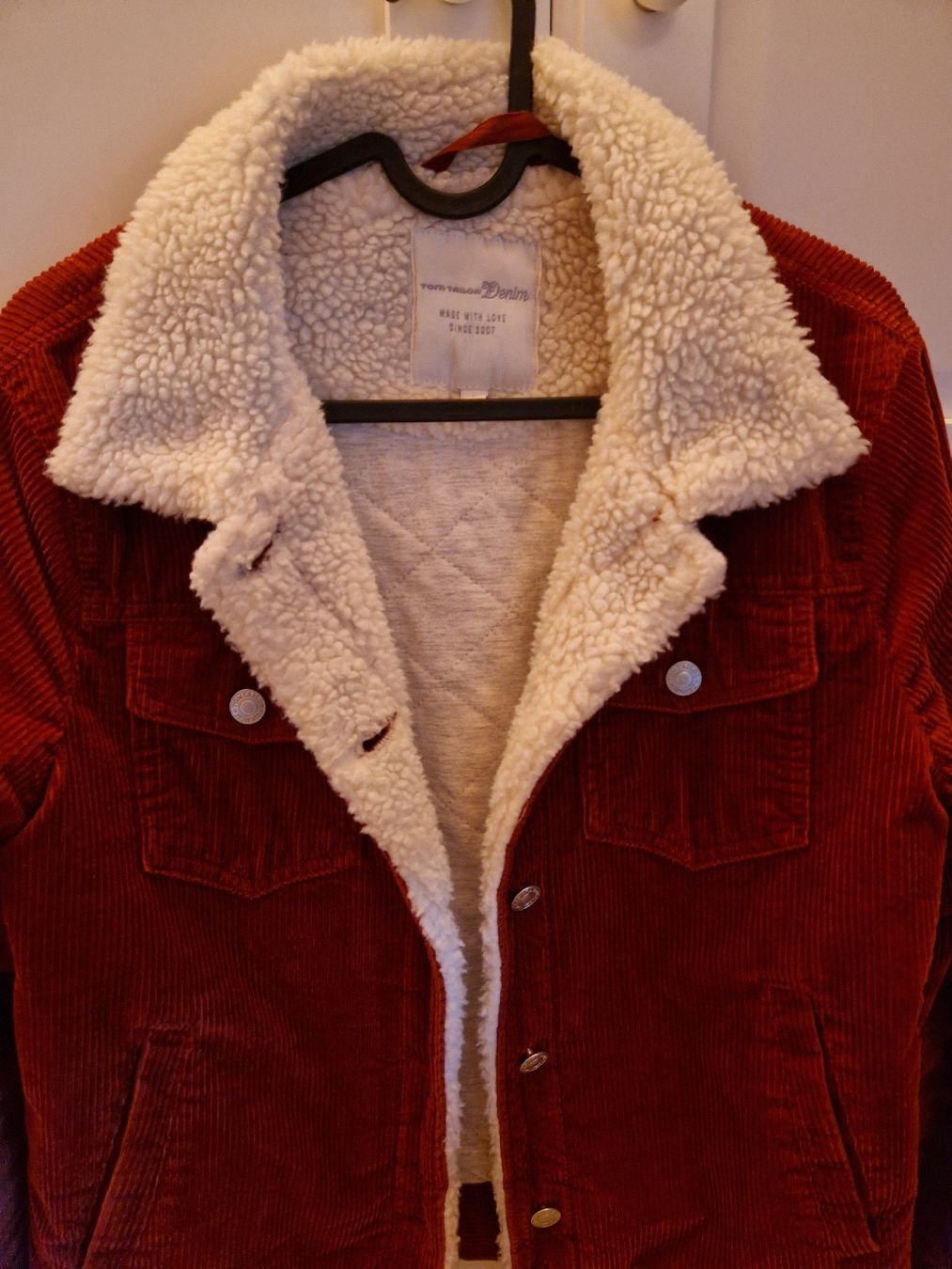 Tom Tailor Giacche: Tom Tailor Jacke mit Teddyfell Kragen, Grösse S – Usato da Saanenmöser venduto da 60ies 2