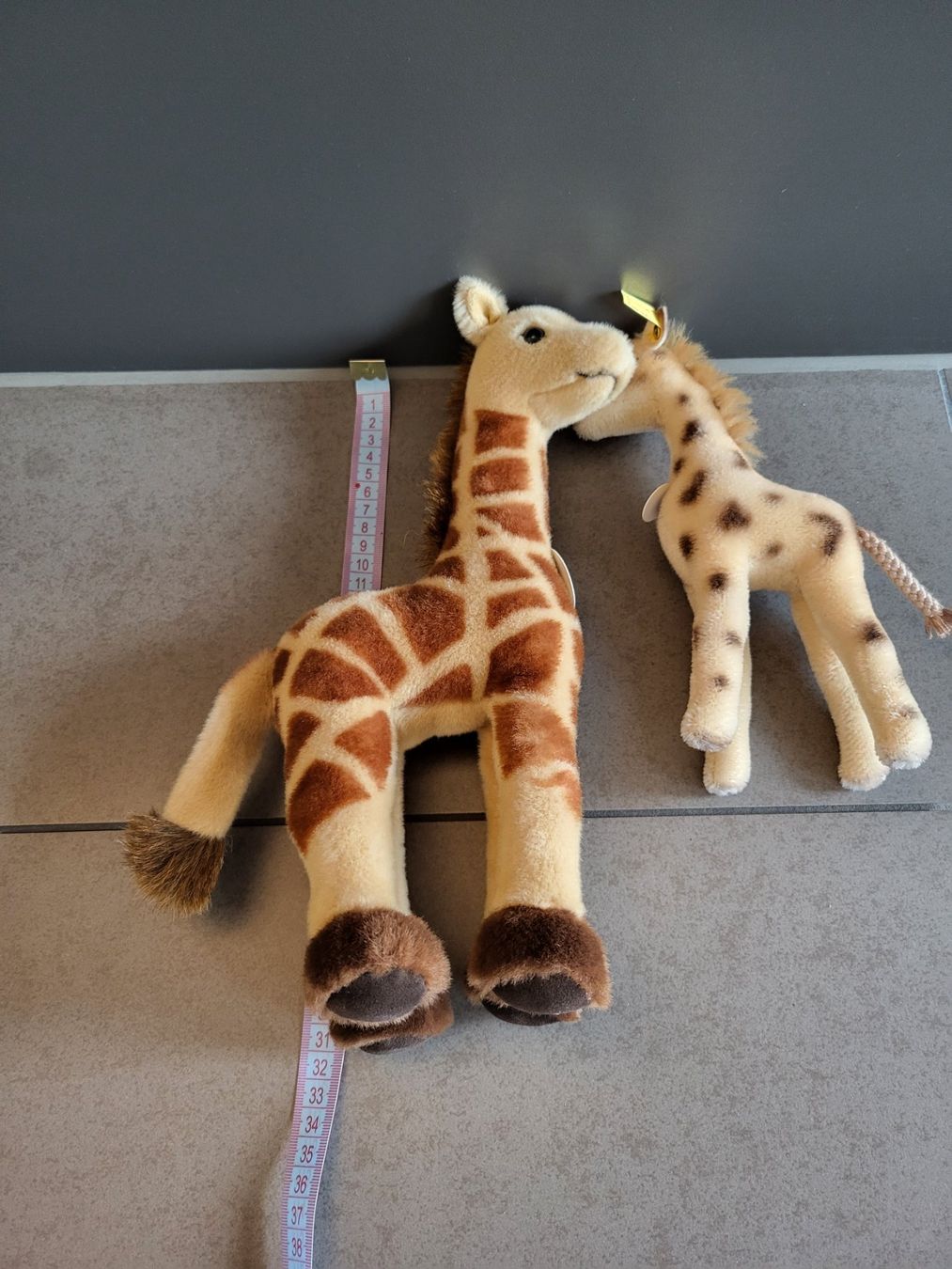 Steiff Giocattoli: Steiff Giraffen – Nuovo (secondo la descrizione) da Zürich venduto da Orchidee 5
