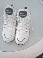 Leichte Herren  Schuhe gr 43 gepolstert Neuwertig