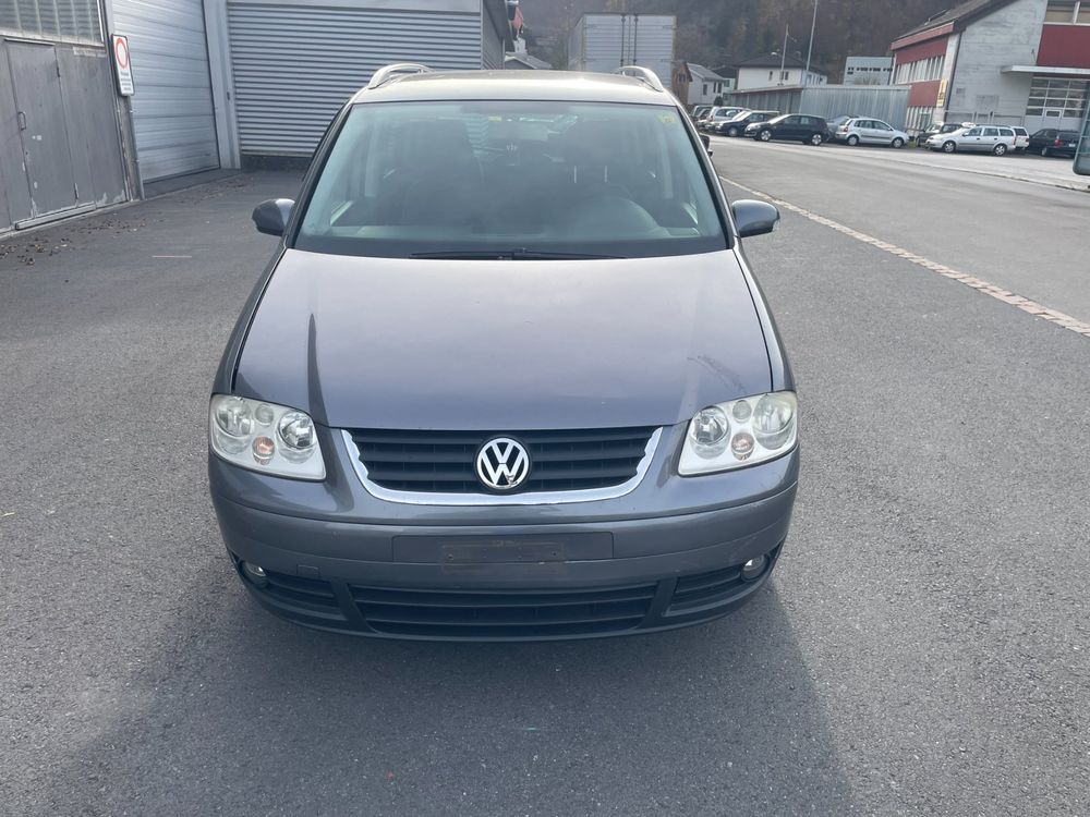 Vw Touran 2 0 Tdi 140 Ps