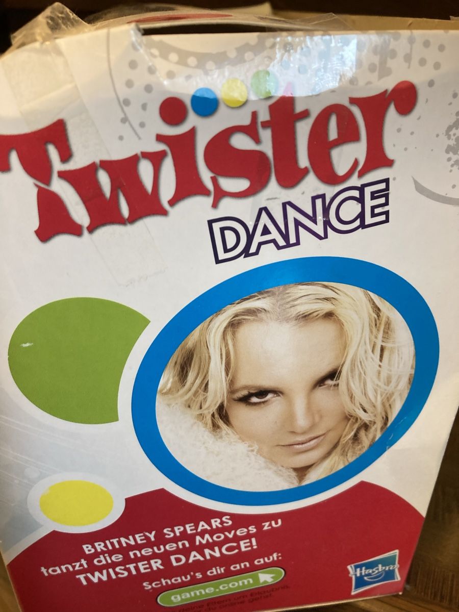 Spiele: Twister Dance Spiel – Gebraucht aus Emmenbrücke von JJ_89 2