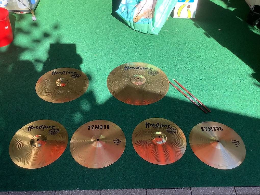 Strumenti musicali: Cymbals – Usato da Worblaufen venduto da Jarnold 1