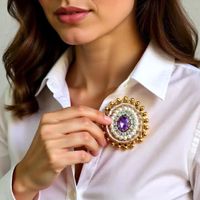 Handgemachte lila Amethyst Kristall Brosche -Gold Perlen Pin