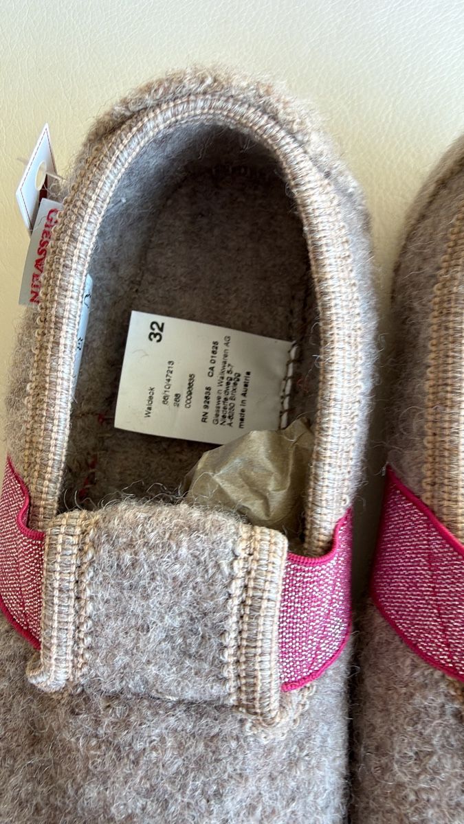 Scarpe per ragazze: 32-Giesswein Hausschuhe Waldeck Mädchen – Nuovo e nell'imballaggio originale da Bäretswil venduto da esthersitak 2
