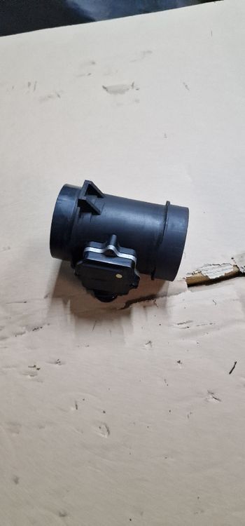BMW Tutti pezzi di ricambio auto: Bmw M52 E36 323i 328i Luftmengenmesser – Usato da Thürnen venduto da KellerAuktionen 2