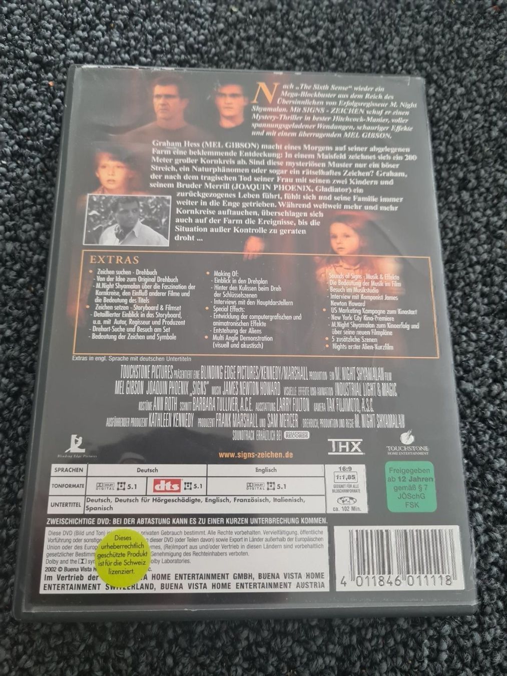 Tutti i DVDs: SIGNS ZEICHEN (7161) – Usato da Ruswil venduto da Ruck.Zuck. 1
