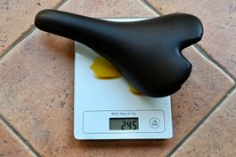 Fizik Sattel / selle