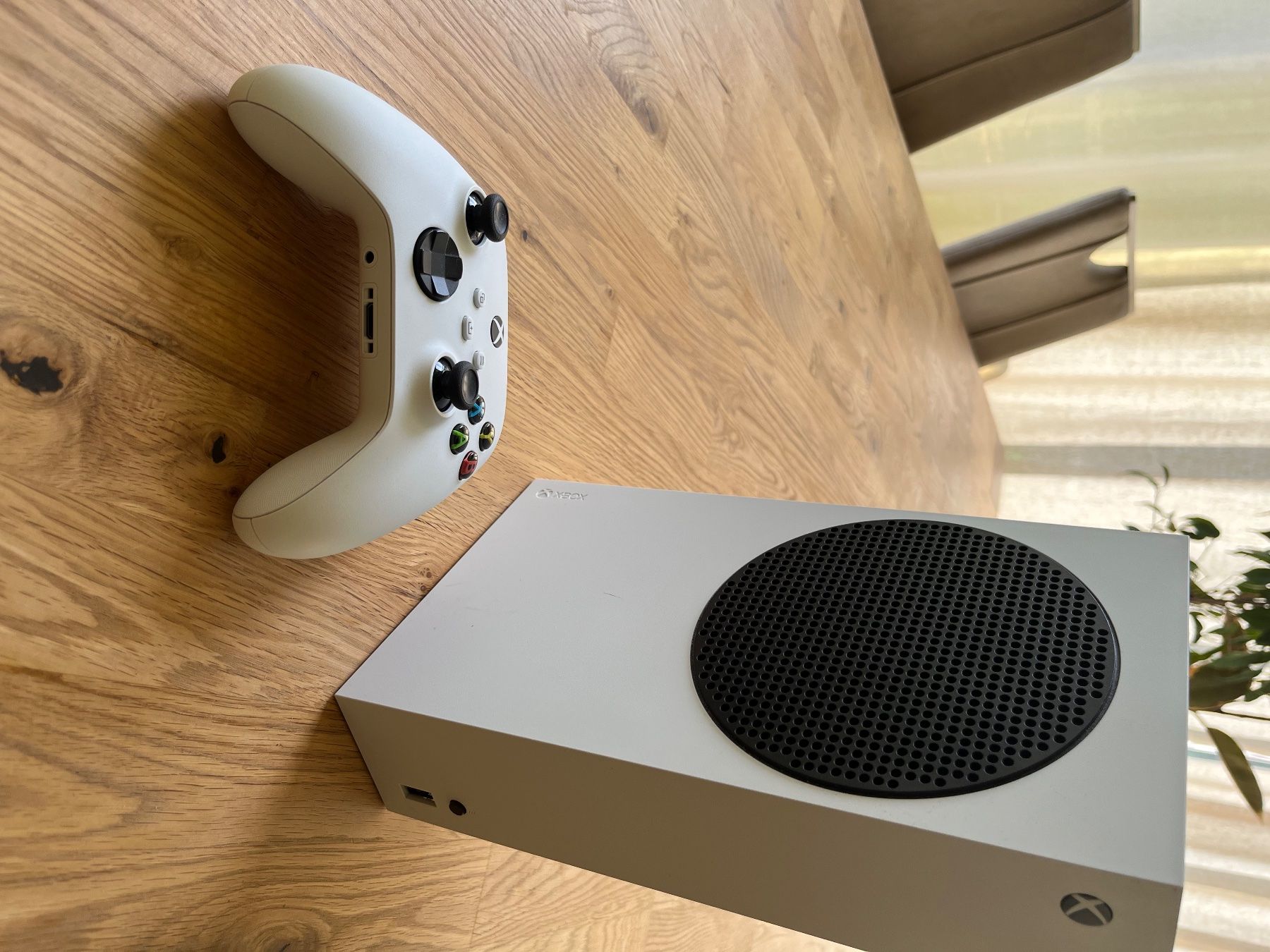 Microsoft Konsolen: xBox serie S 512 Go + controller – Gebraucht aus couvet von Warabiise 1