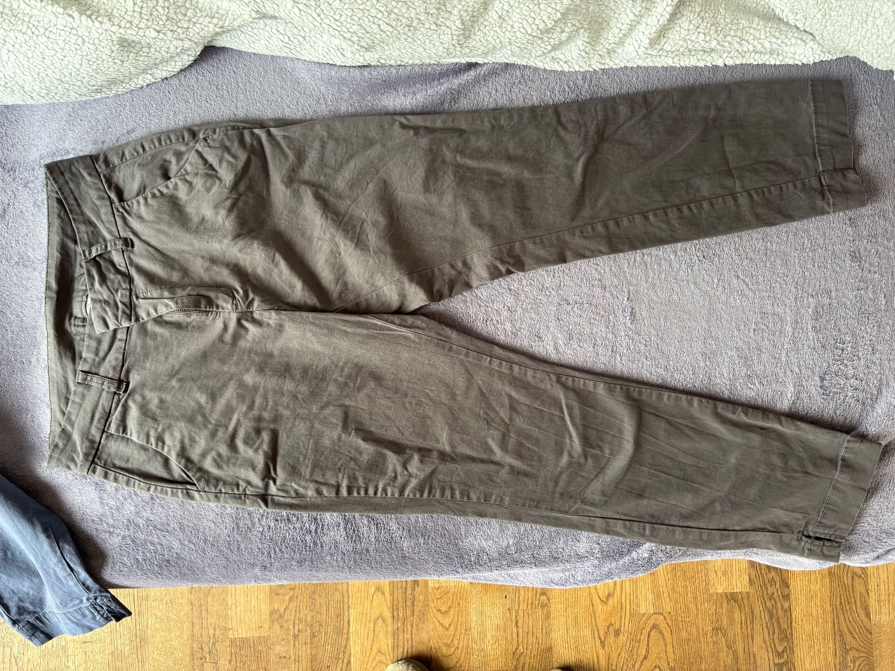 Pantaloni: Stoffhose von KAFFE grau – Usato da Aeugst am Albis venduto da Steini1969