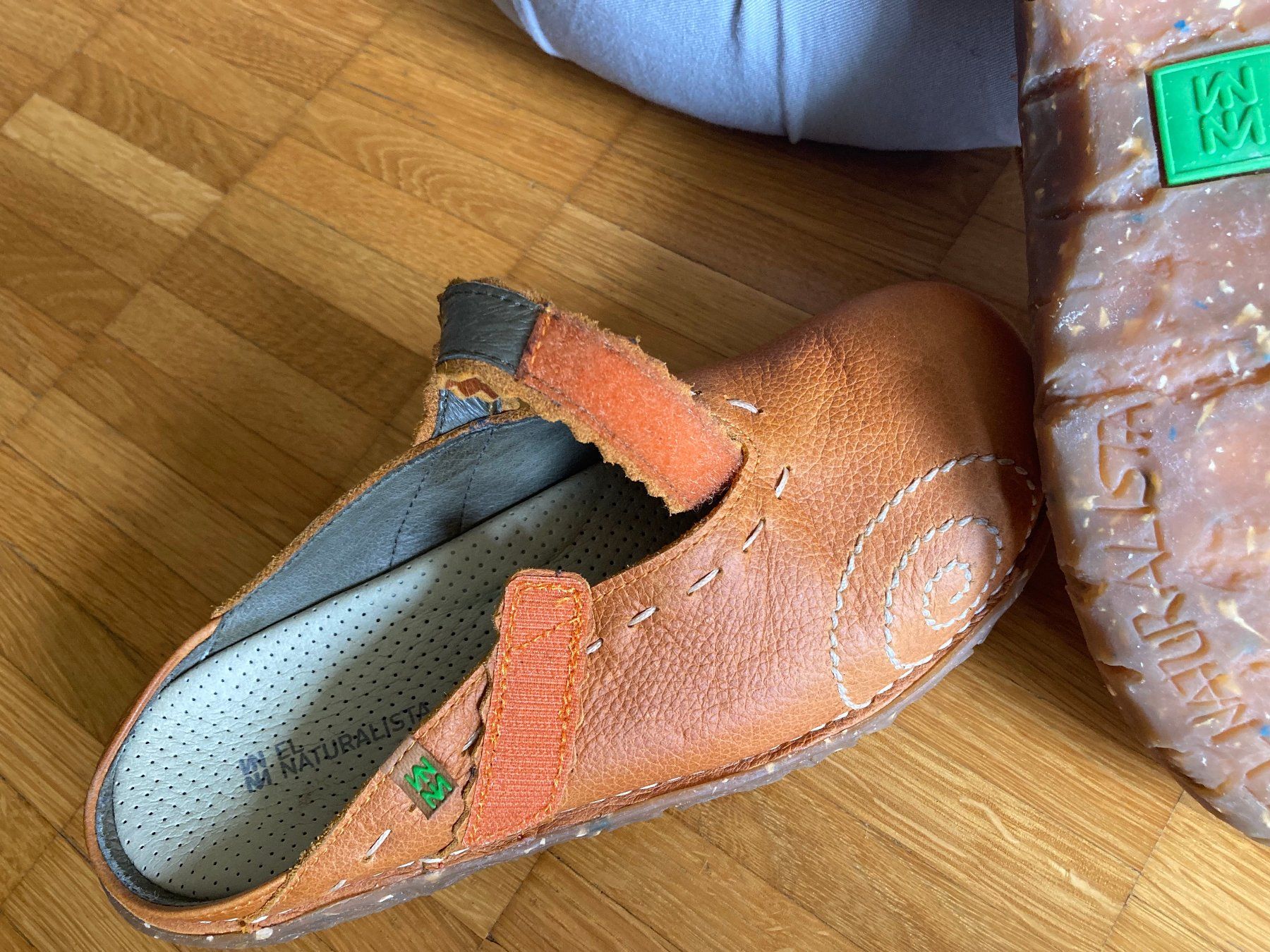 El Naturalista Damenschuhe: El Naturalista Leder Clogs Gr. 36 - tolle Farbe – Gebraucht aus Hombrechtikon von star8888 4