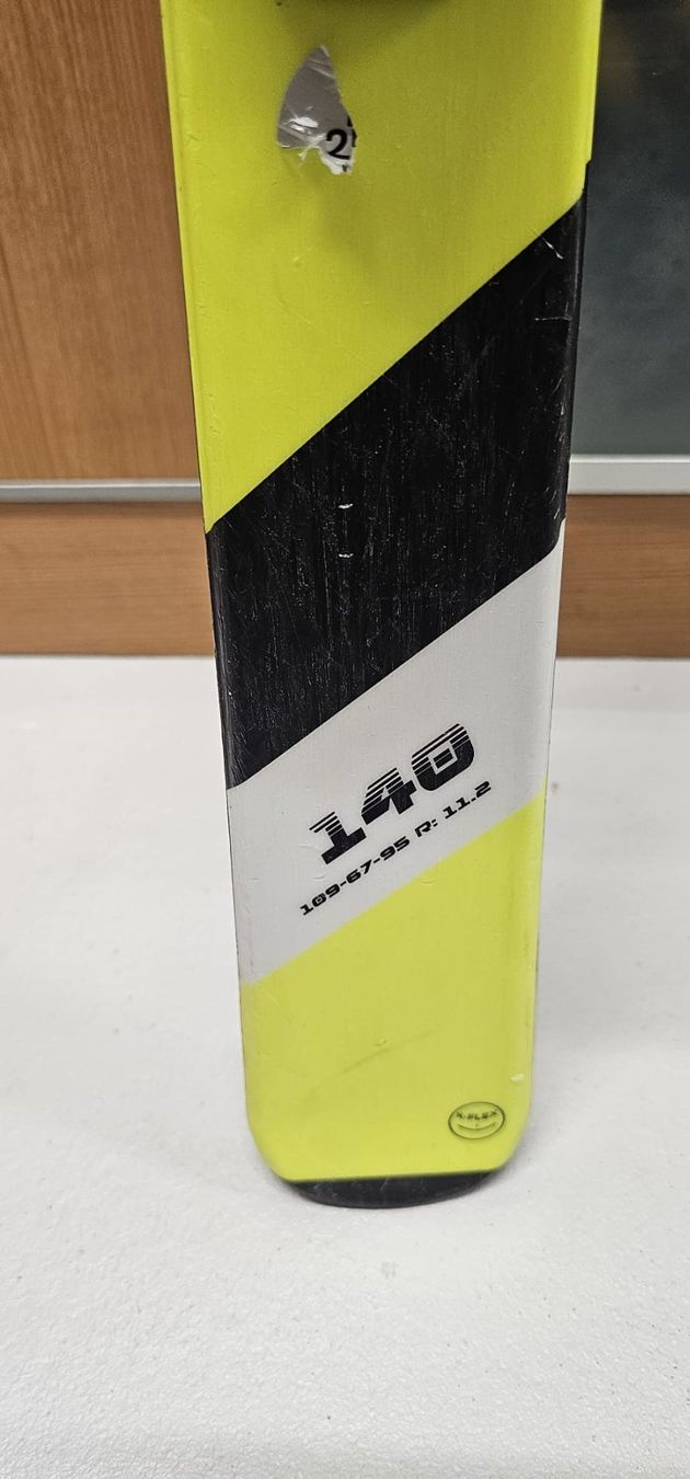 Skis: Sci Team – Gebraucht aus Esslingen von mag_8nqd 2