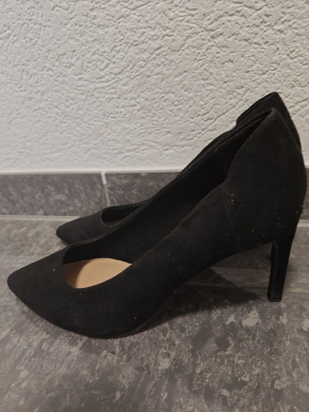 Stradivarius Scarpe da donna: Escarpins noirs élégants, taille 38 Stradivarius – Usato da Oberburg venduto da Ines2019 2