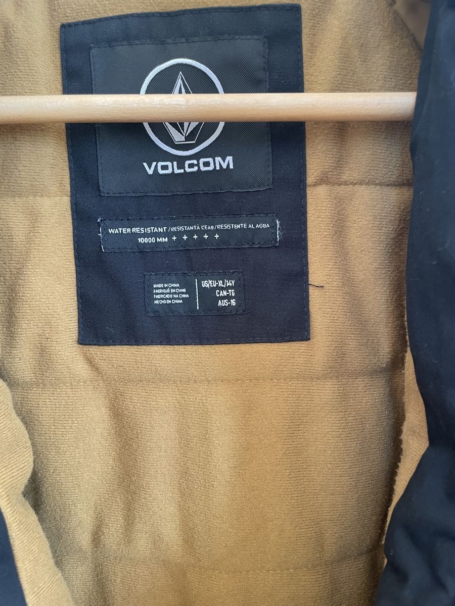 Volcom Giacche & Cappotti: Volcom jacket /boys:14years/dark blue / – Usato da Genève venduto da iimon3 1
