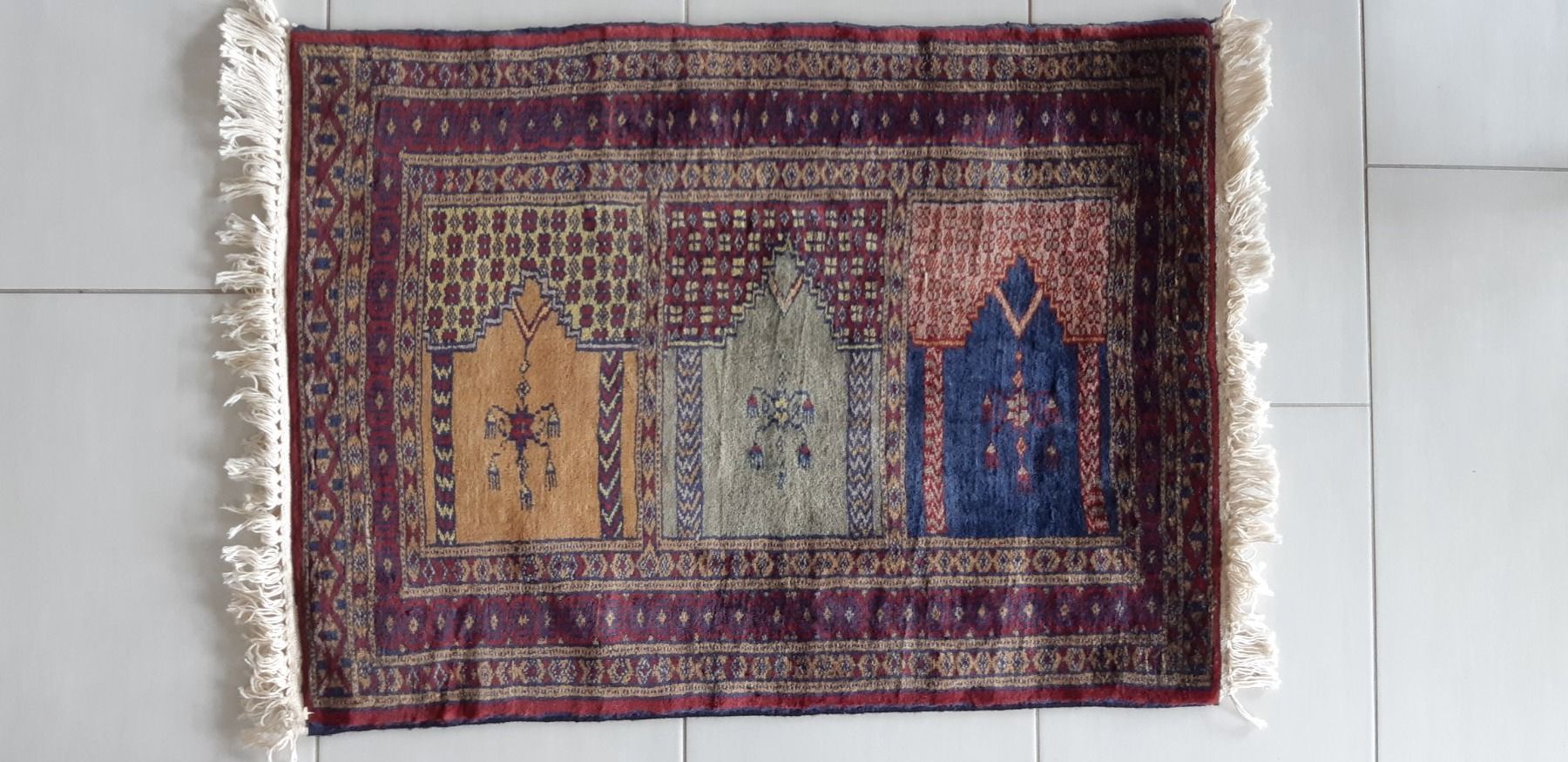 Teppiche: Orient Teppich   - kleiner Seidenteppich (79x59cm) – Gebraucht aus Stetten AG von Brissago25