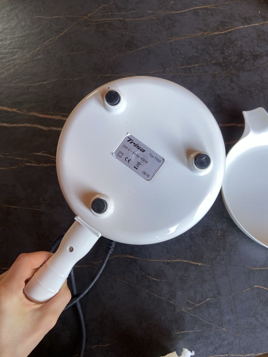 Trisa Appareils de cuisine: Machine à crêpes  – D'occasion à Mont-sur-Lausanne par lau_2775 3