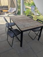 Gartentisch mit 4 Stühlen Holz Metall schwarz gebraucht