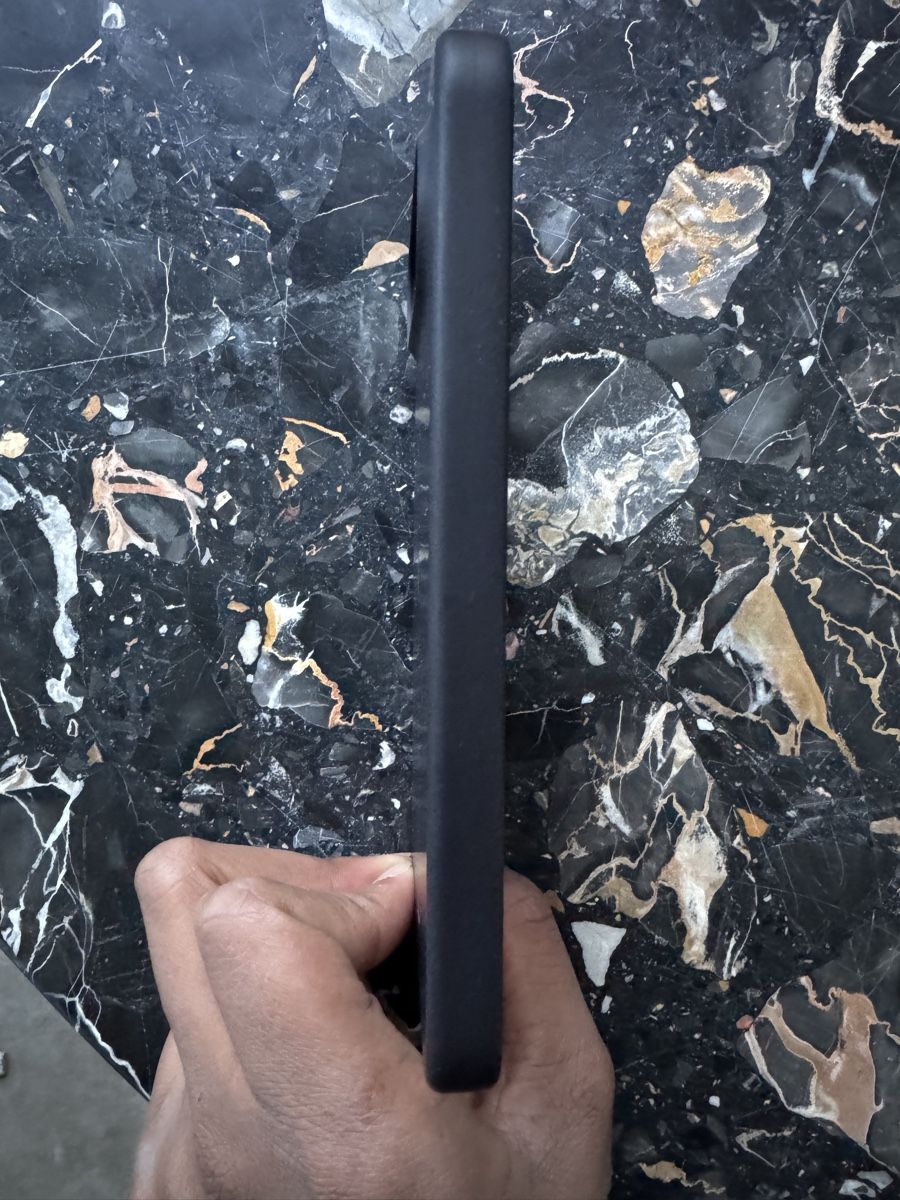 Google Cover & Protezioni schermo: Google Pixel 9 Pro xl Case - Official Goggle pixel case – Nuovo (secondo la descrizione) da Fehraltorf venduto da bvv_6gxh 1