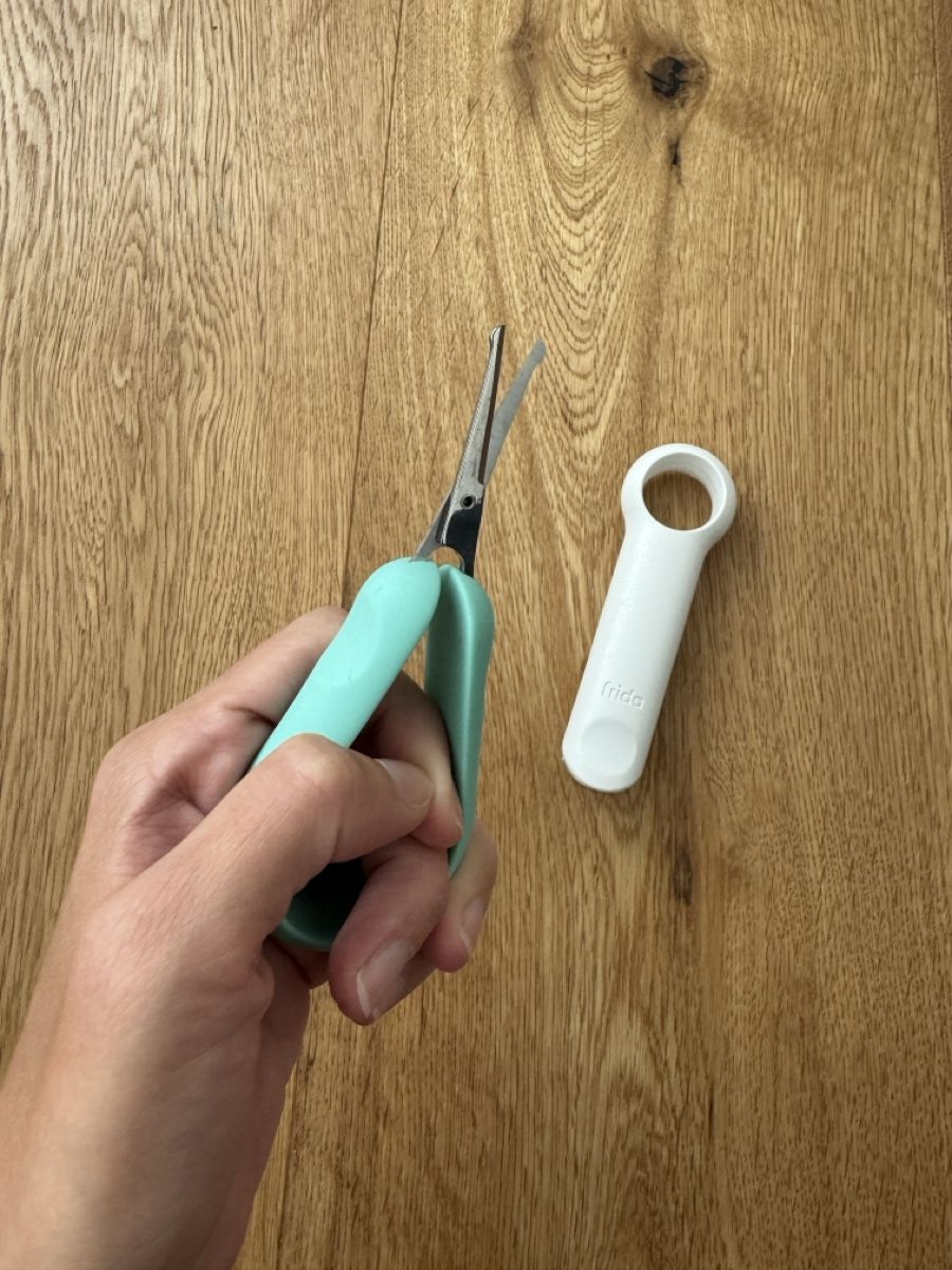Unghie finte: Fridababy Nagelschere – Usato da Interlaken venduto da fbnscl 2