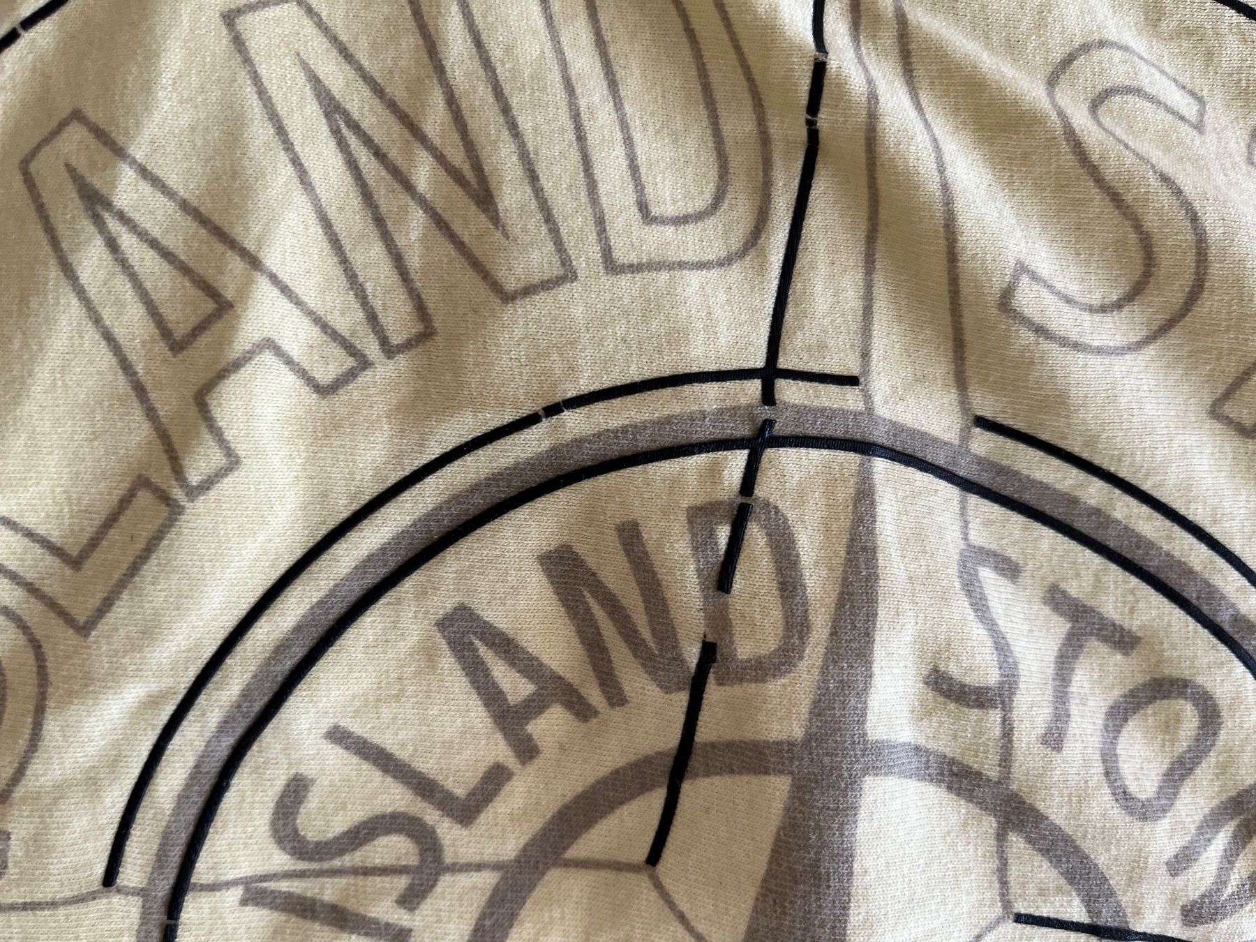 Stone Island T-shirt: Stone Island long sleeve – Usato da Fribourg venduto da mar_xn5k 2