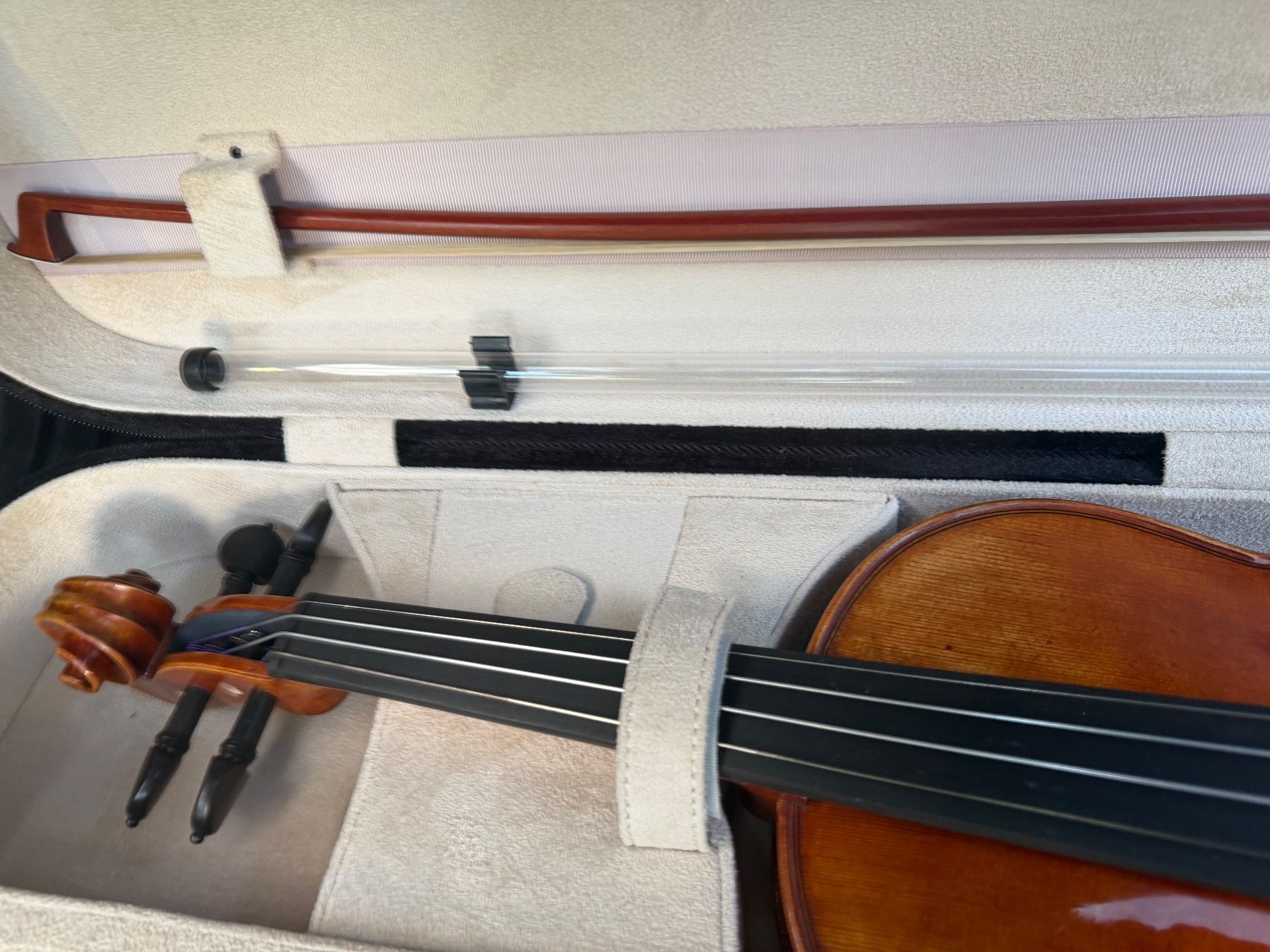 Instruments de musique: 4/4 Geige/Violine inkl. Koffer & Bogen – D'occasion à Bülach par sportslab02 4