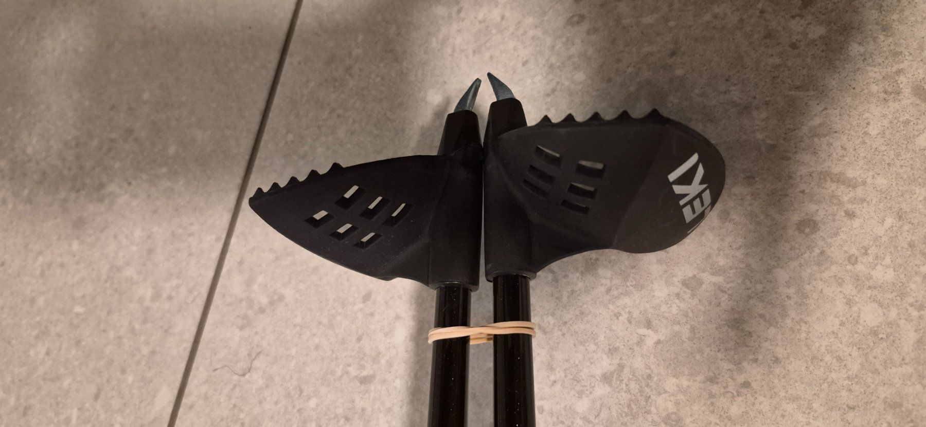 Brandneue Leki XTA Base Jr Langlaufstöcke in Länge 110 cm (Neuf avec ...