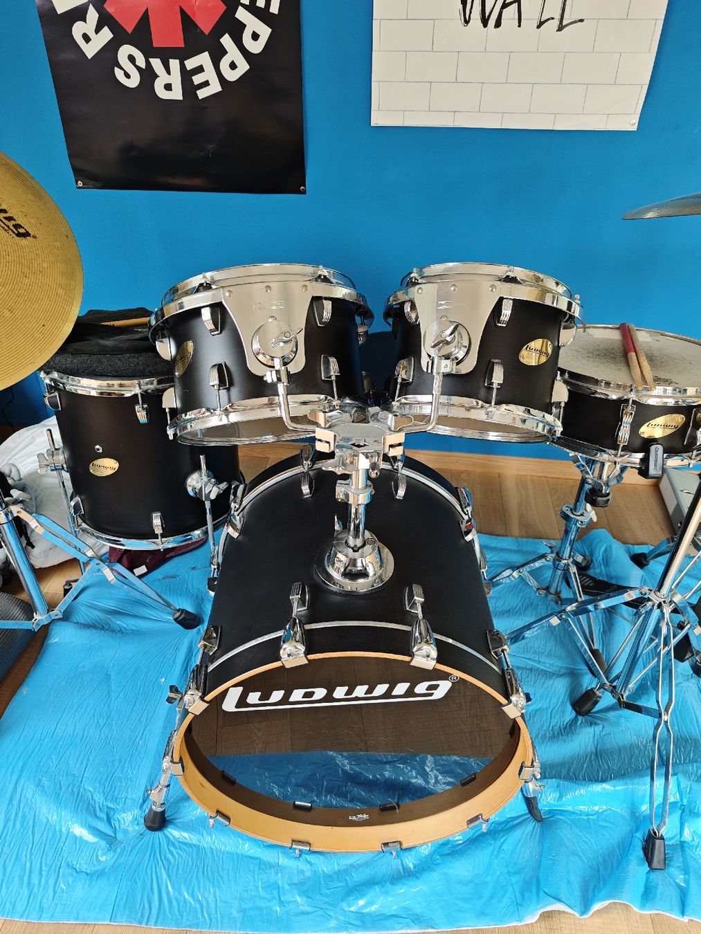 Ludwig Strumenti musicali: Komplettes Schlagzeugset Ludwig Accent CS Custom – Usato da Stansstad venduto da fab_d75n